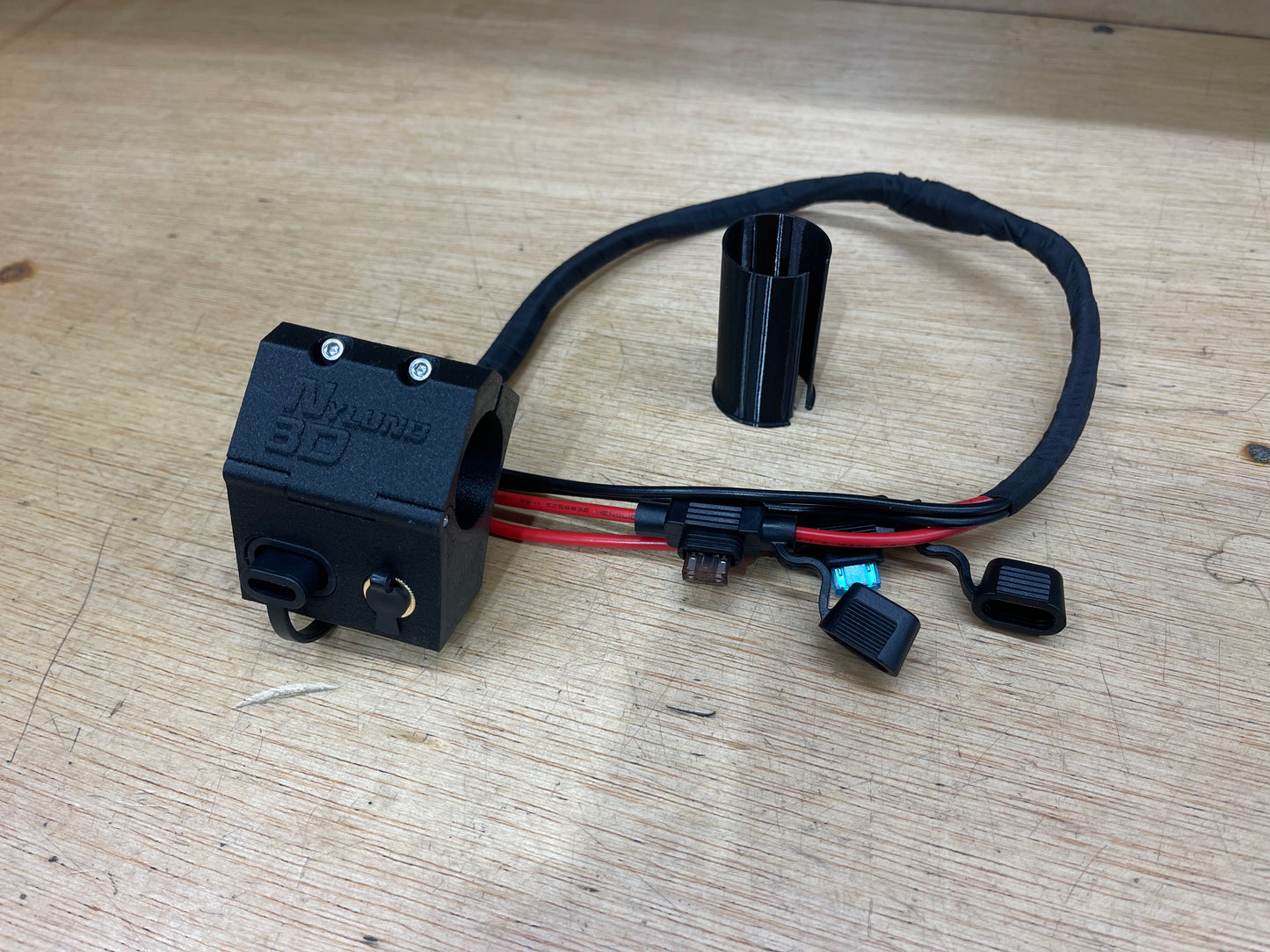 2019-2024 BMW S1000RR SAE and 5.5x2.5 heated gear mount