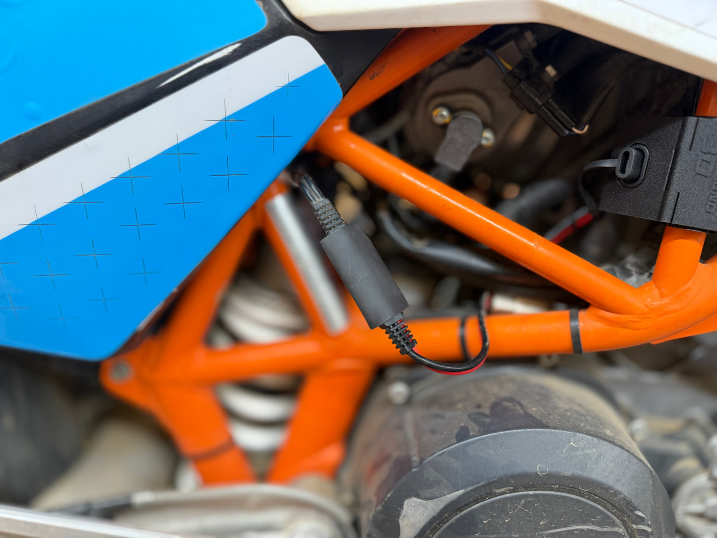 KTM 690 Enduro, Husqvarna 701, GasGas 700 SAE Mount