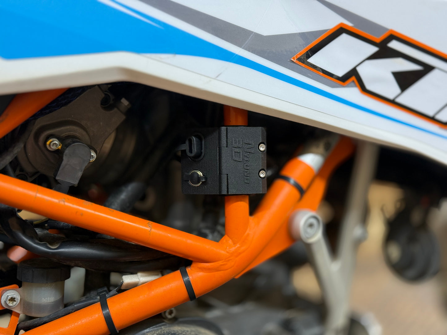 KTM 690 Enduro, Husqvarna 701, GasGas 700 SAE and 5.5x2.5 heated gear mount