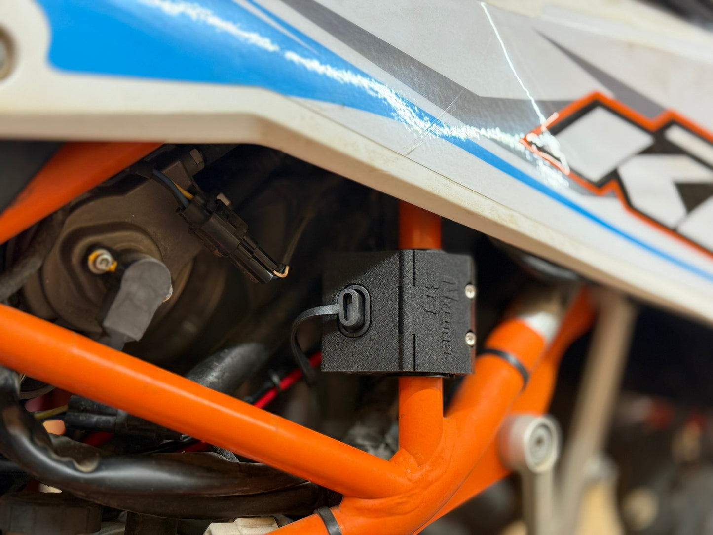 KTM 690 Enduro, Husqvarna 701, GasGas 700 SAE Mount